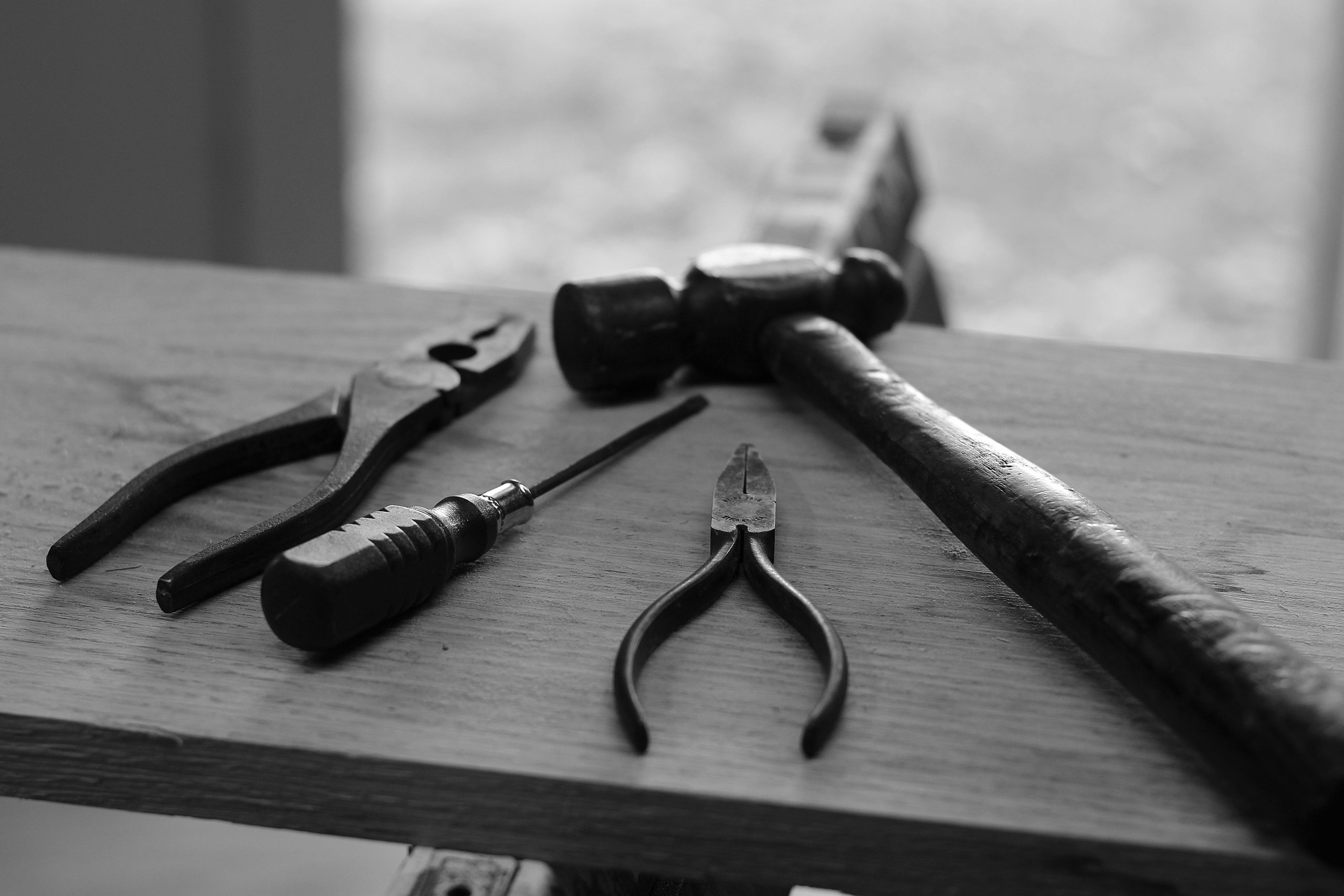 How to Avoid Hand Tools from Rusting Uneedabricks